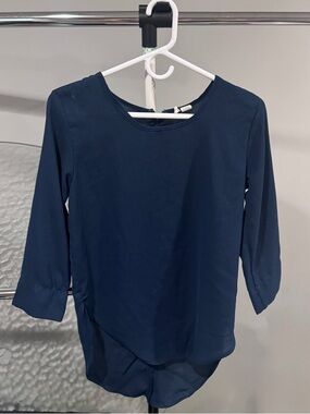 Women’s Navy Blue Scoop Neck Blouse